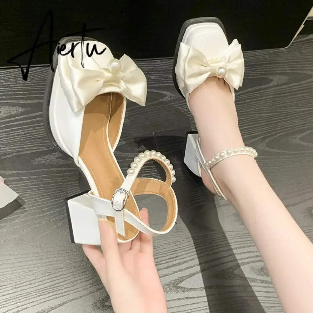 Aiertu  New Women Fashion High Heels Womens Spring Korean Style Versatile Closed Toe Sandals Mary Jane Chunky Heel Pumps