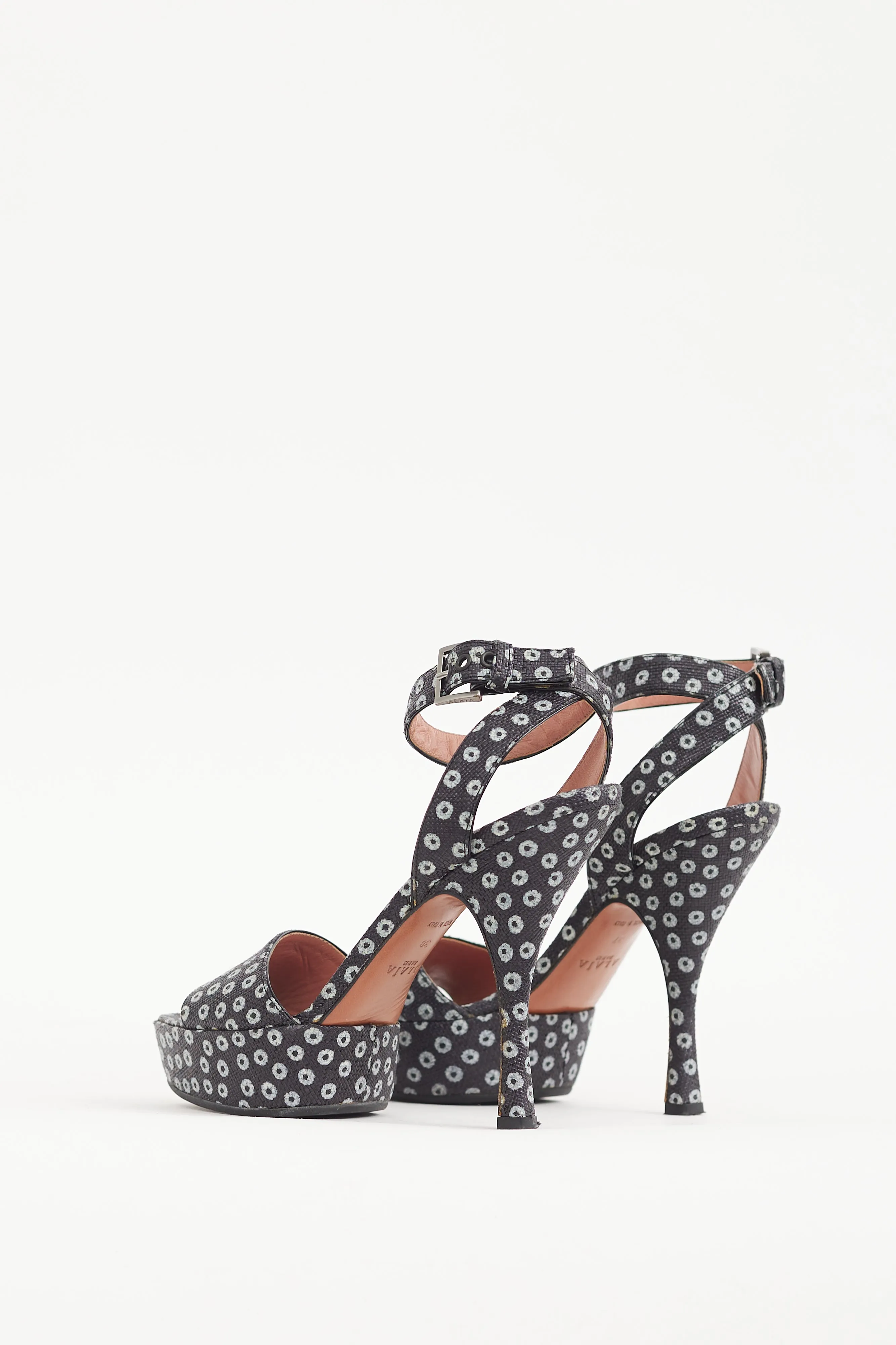Black & White Dotted Woven Leather Heel