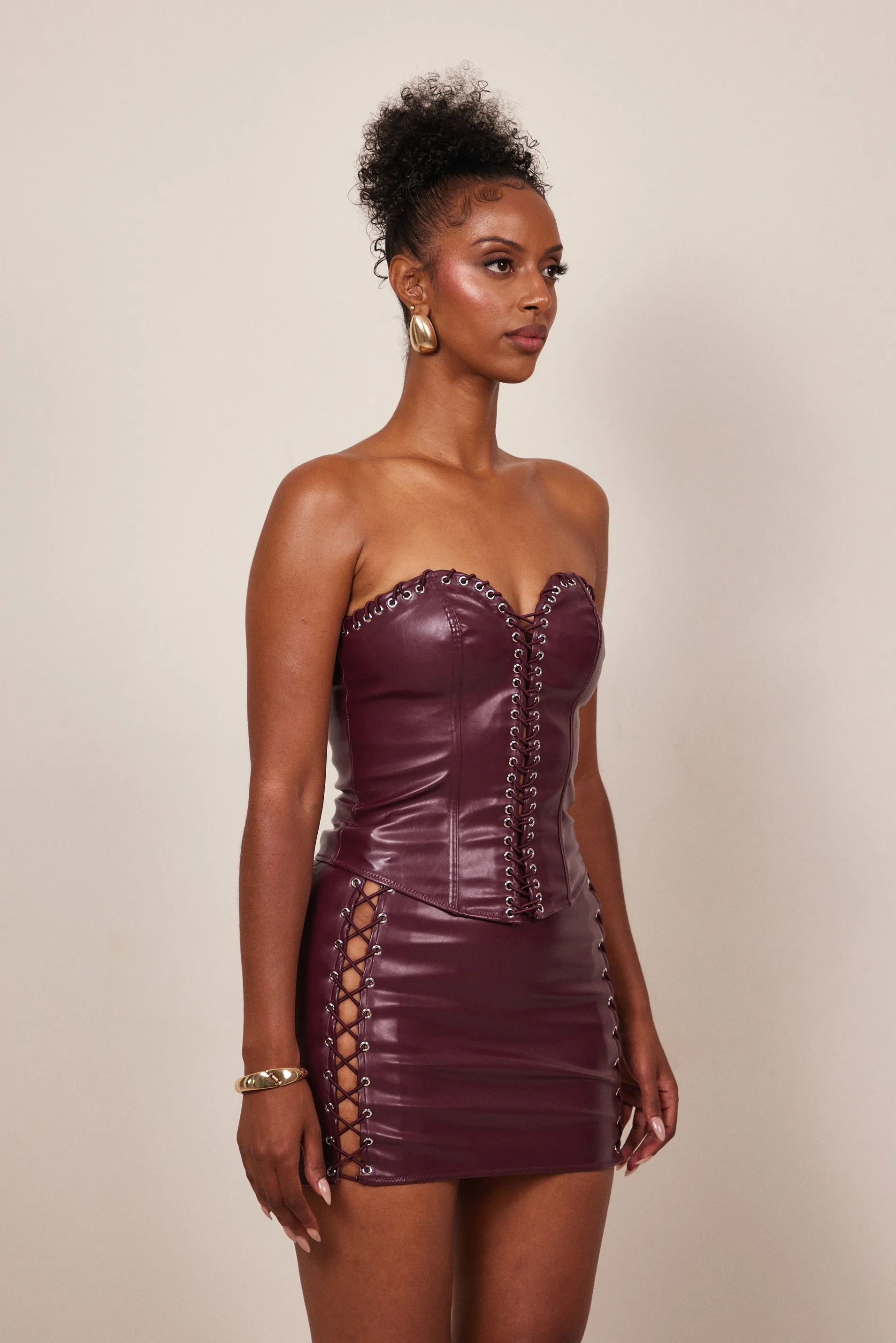 The Lace up panel skirt- Wine